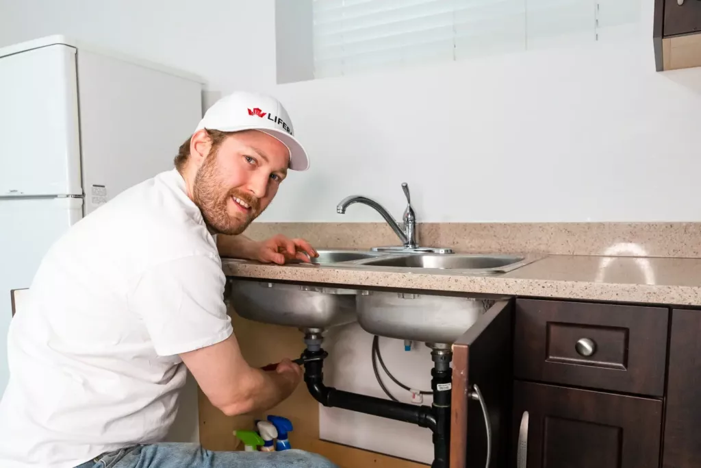 Sink repair and replacement services by lifera plumber.